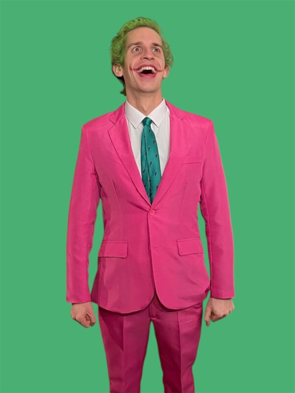 Jokkeri kostüüm roosas ülikonnas