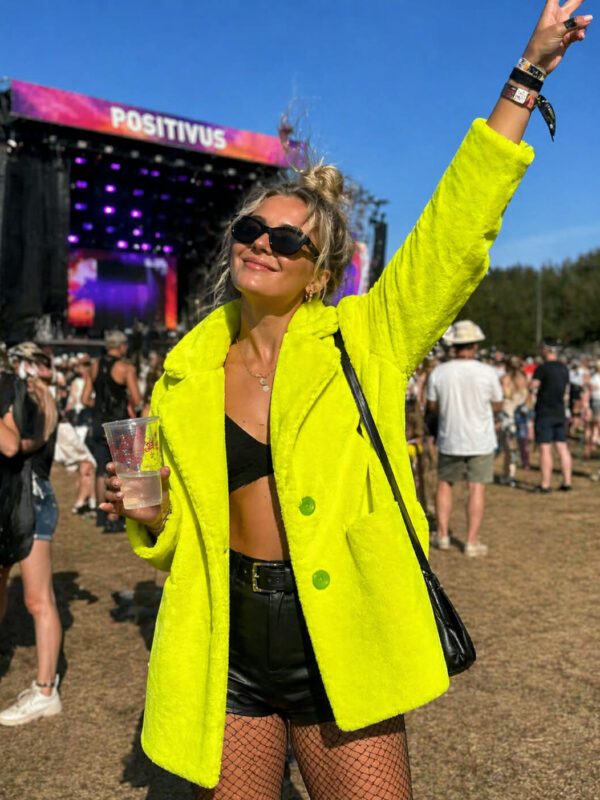 Neoon festivali kasukas